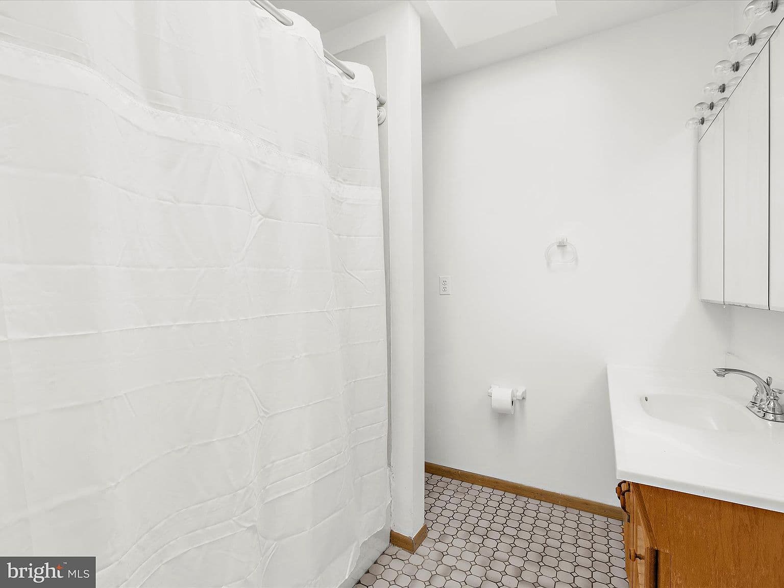Dated Bathroom