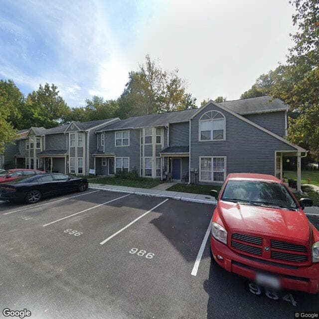 986 Breakwater Dr